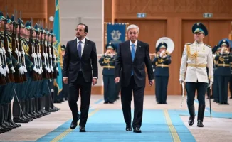 Токаев и президент Кипра Никос Христодулидис провели официальную встречу в Астане