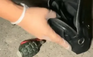 На проспекте Райымбека в Алматы задержан подозрительный мужчина с оружием